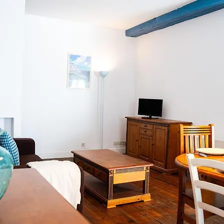 Wonderhost, Spacieux Et Calme En Coeur De