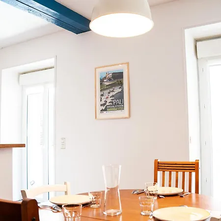 Wonderhost, Spacieux Et Calme En Coeur De * Pau