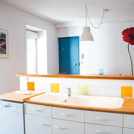 Wonderhost, Spacieux Et Calme En Coeur De 아파트 *