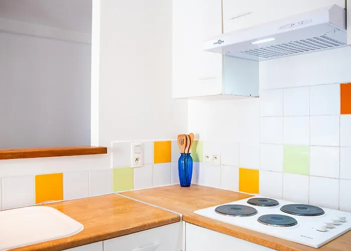 Wonderhost, Spacieux Et Calme En Coeur De *